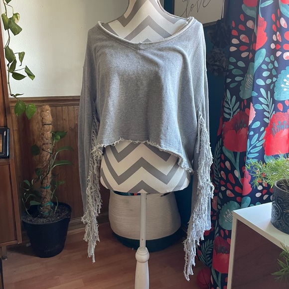 Free people oversized v neck sweatshirt. Womens XS. - Picture 1 of 7